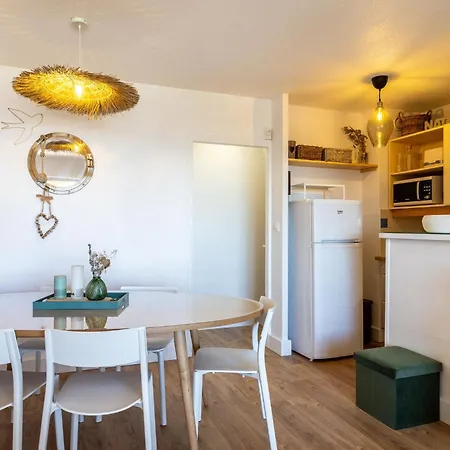 Port De La Gavine-31 By Interhome *