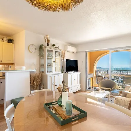 Lägenhet Port De La Gavine-31 By Interhome Hyères