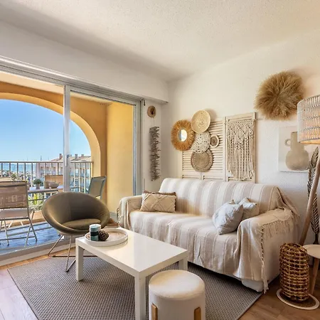 Port De La Gavine-31 By Interhome Hyères