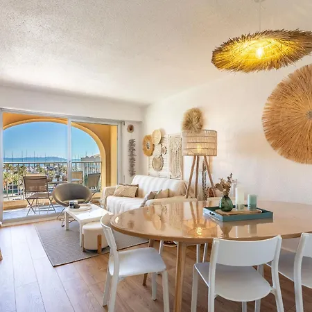 Port De La Gavine-31 By Interhome *