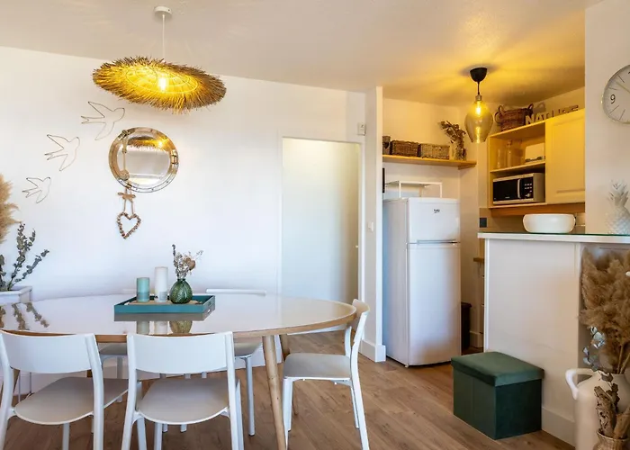 Port De La Gavine-31 By Interhome *