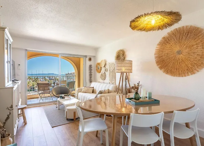 Port De La Gavine-31 By Interhome *